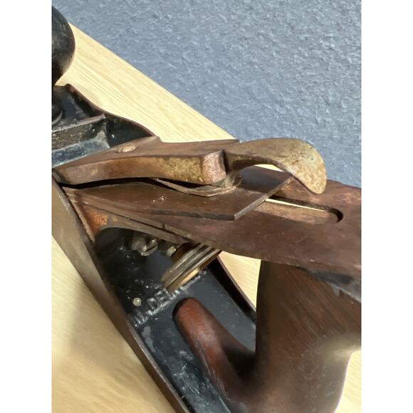 Vintage Stanley Wood Plane Bailey No. 4 Woodworking Smoothing Tool Made in USA - Picture 10 of 11